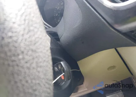 2013 Ford Focus Se from USA, damaged, VIN 1FADP3F20DL359396